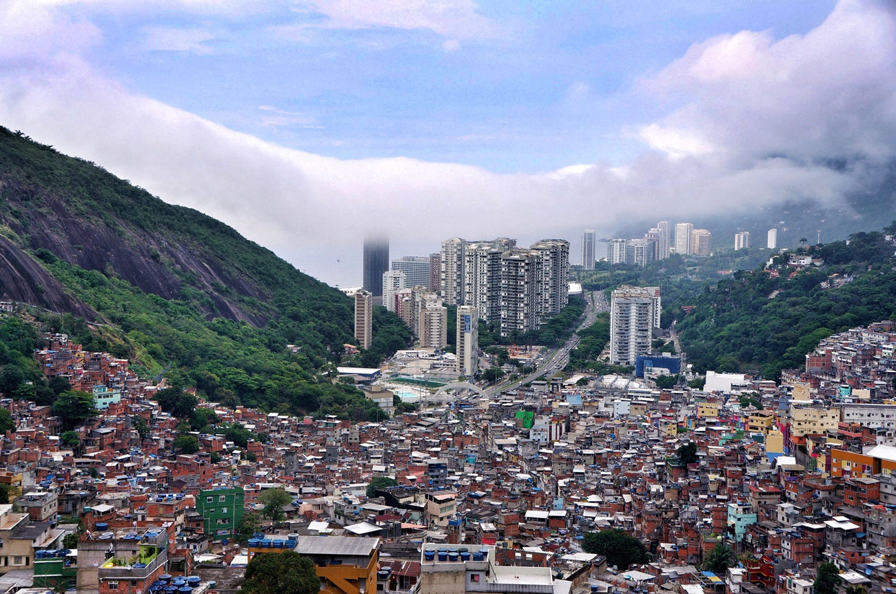 Favela en Brasil. Arquitectura en Latinoamérica. 