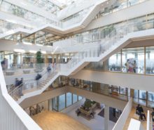 Universidad en Holanda. Universidad con arquitectura sustentable