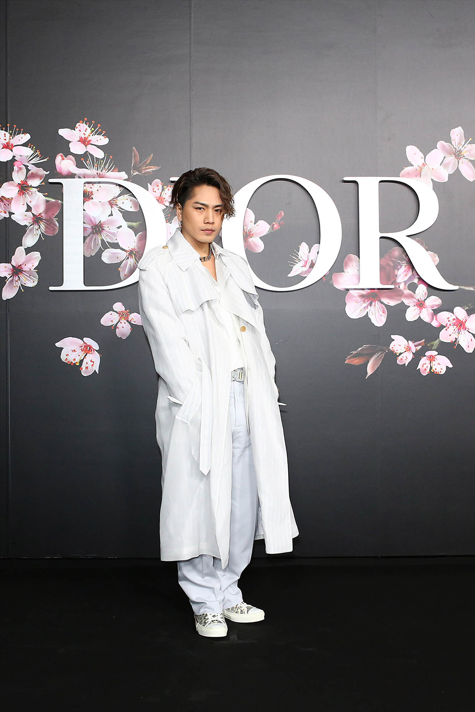 Hombre vestido de blanco. Dior Pre-Fall 2019. Dior Pre-Fall 2019.