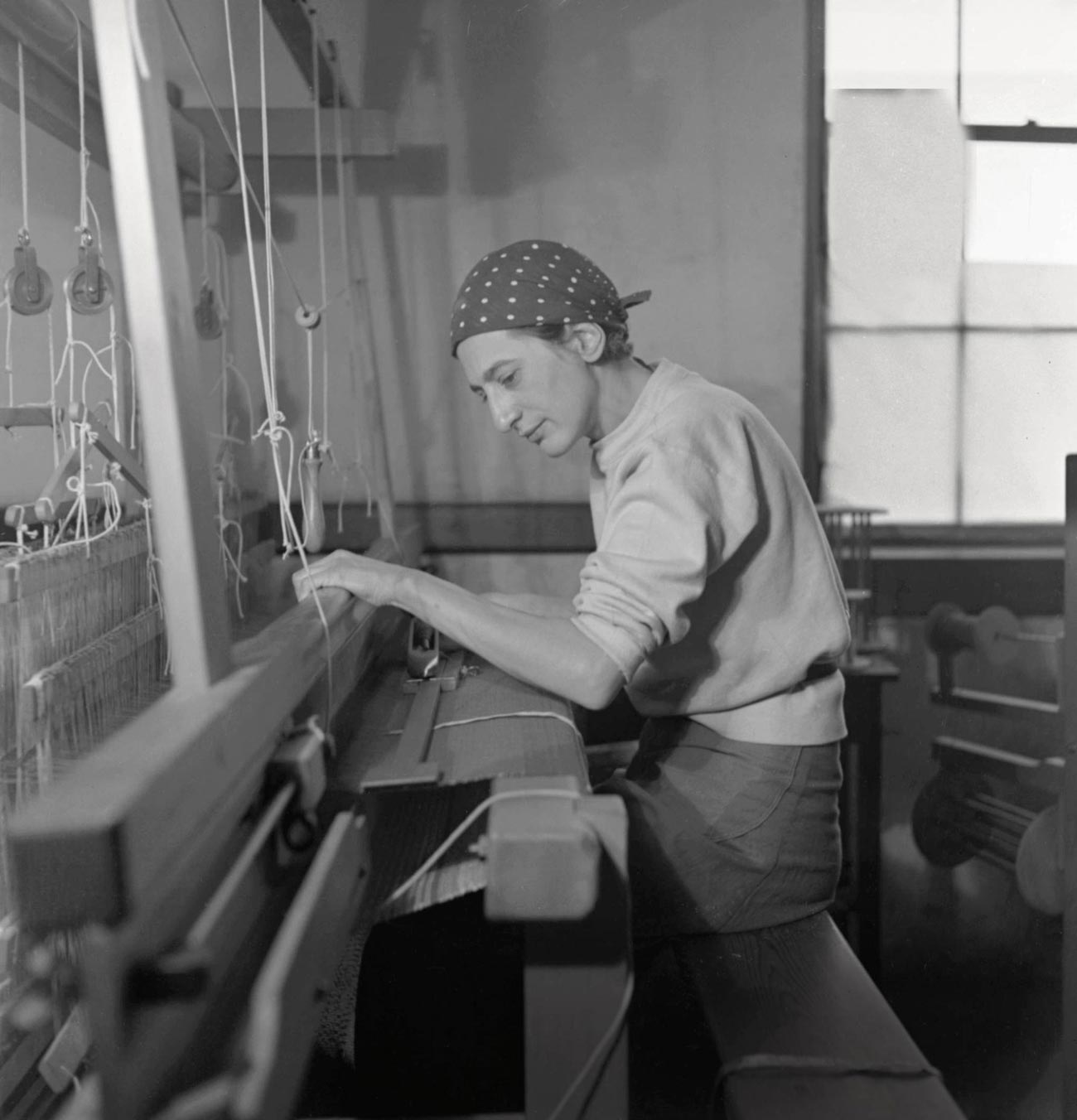 Retrato de una diseñadora textil. 100 años de la Bauhaus. 