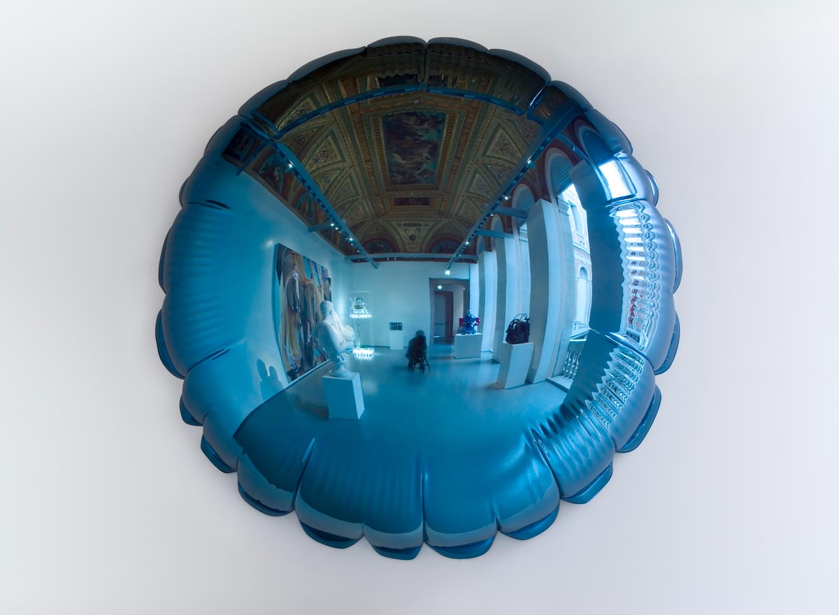 Escultura de globo inflable. Marcel Duchamp y Jeff Koons.