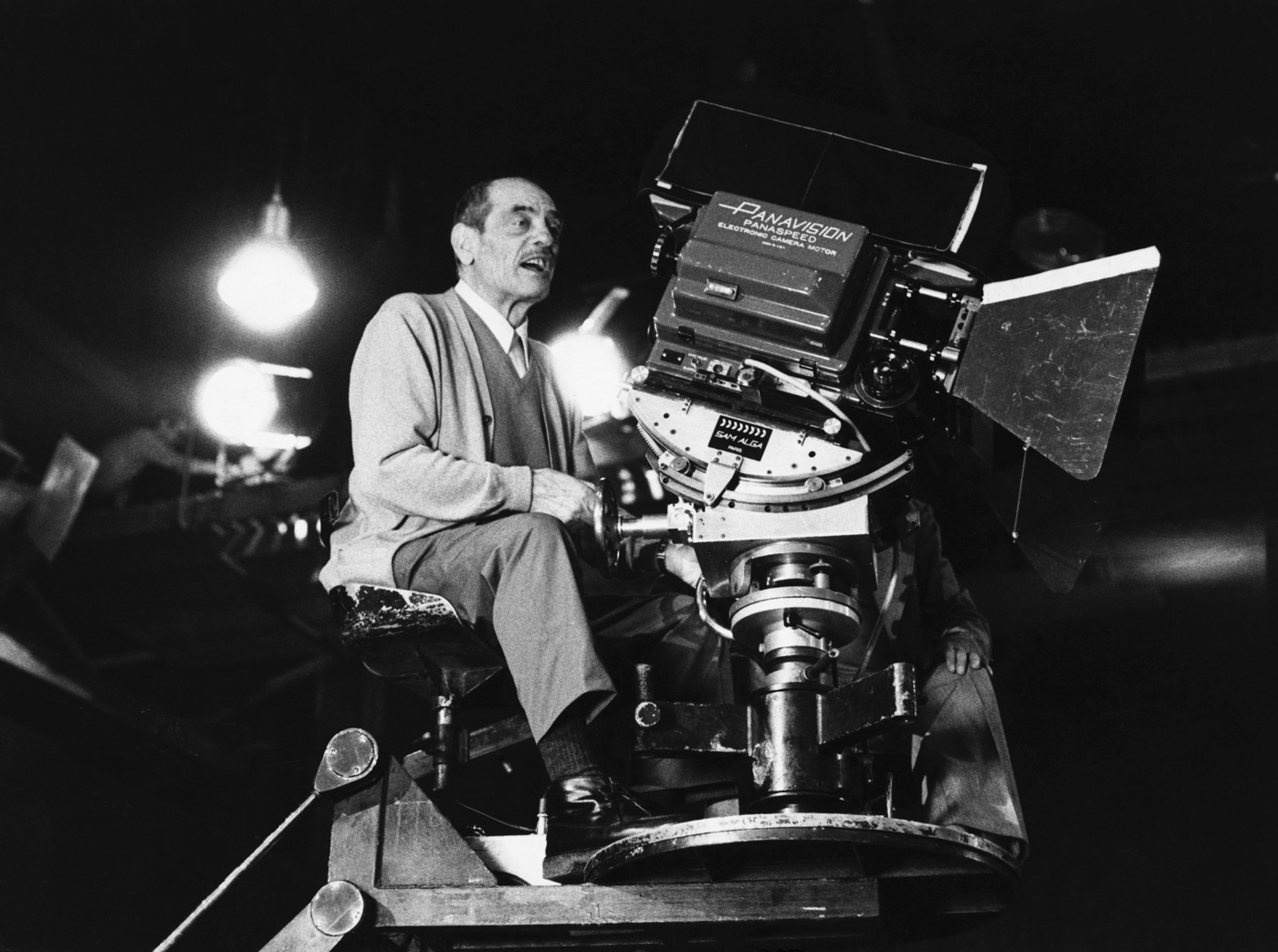 Luis Buñuel Cineteca Nacional. Cámara 