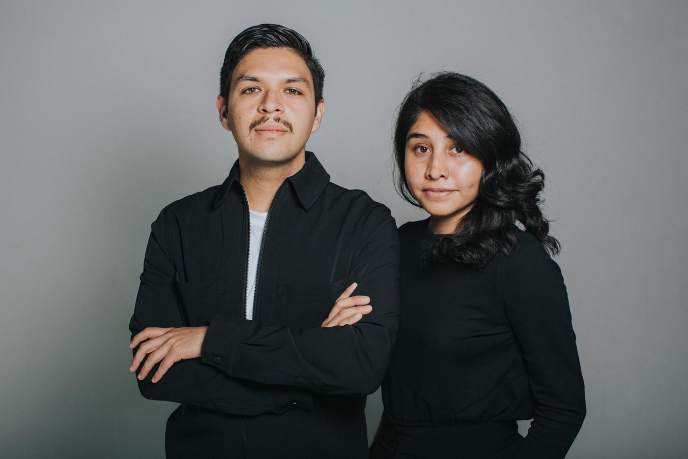 Diseñadores mexicanos. Retrato de dos diseñadores. 